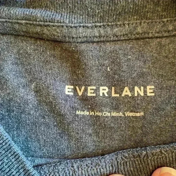 Everlane Blue Men’s Short Sleeve T Shirt in Size Large. - Picture 3 of 7